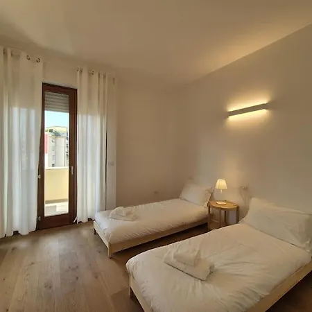 Talenti Con Parcheggio Apartamento